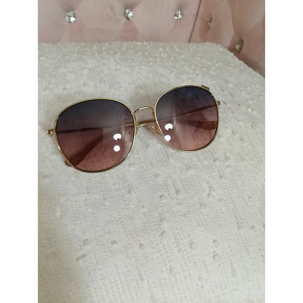 Coach accessory plastic